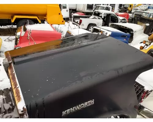 KENWORTH W900B Hood