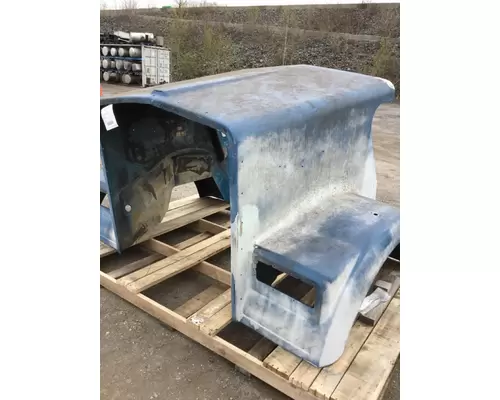 KENWORTH W900B Hood