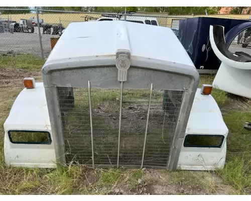 KENWORTH W900B Hood