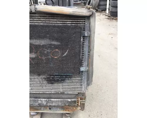 KENWORTH W900B Radiator