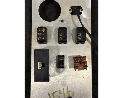 KENWORTH W900B Switch, misc 