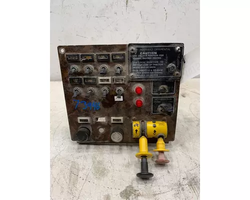 KENWORTH W900B Switch Panel