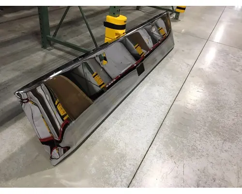 KENWORTH W900L Bumper Assembly, Front