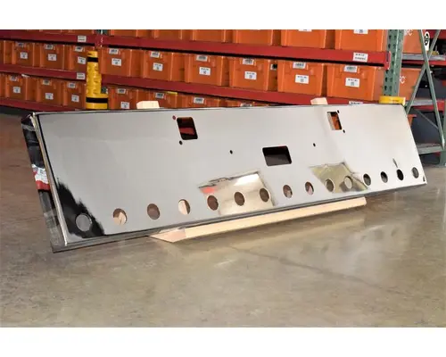 KENWORTH W900L Bumper Assembly, Front