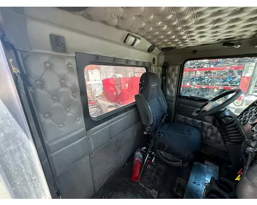 KENWORTH W900L Cab