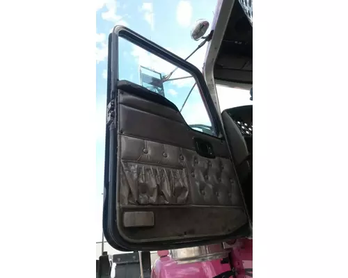 KENWORTH W900L Cab