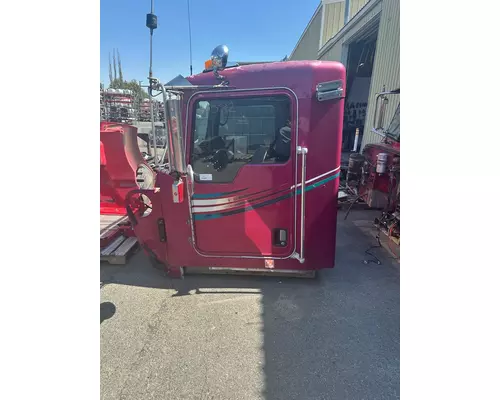 KENWORTH W900L Cab