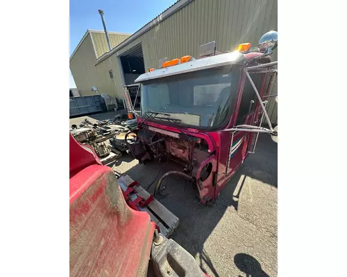 KENWORTH W900L Cab