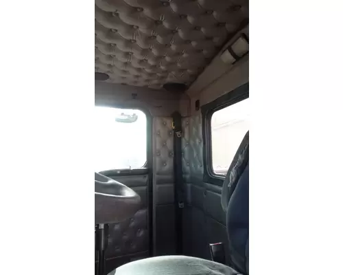 KENWORTH W900L Cab