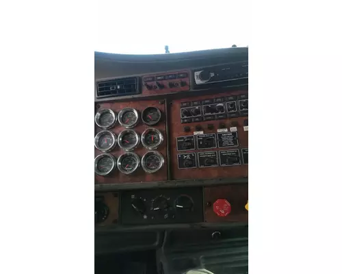 KENWORTH W900L Cab
