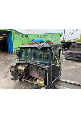 KENWORTH W900L Cab