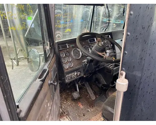 KENWORTH W900L Cab