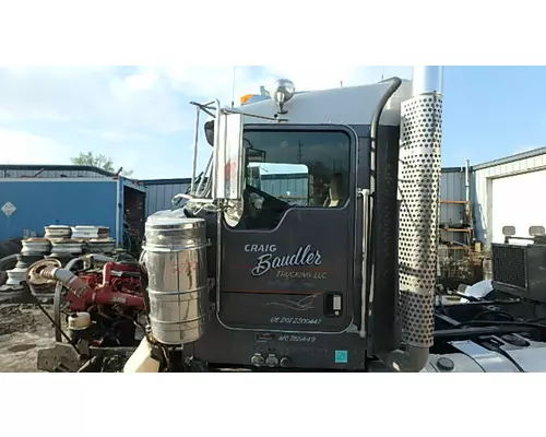 KENWORTH W900L Cab