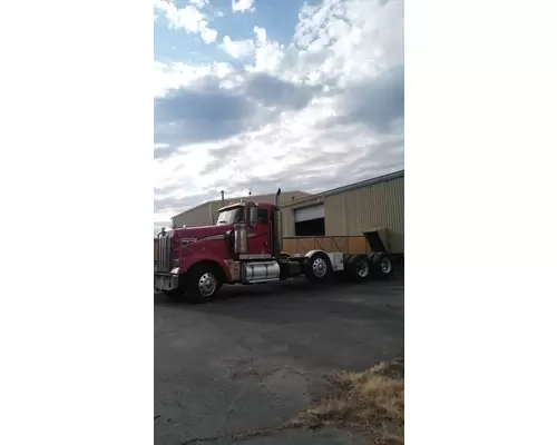 KENWORTH W900L Complete Vehicle