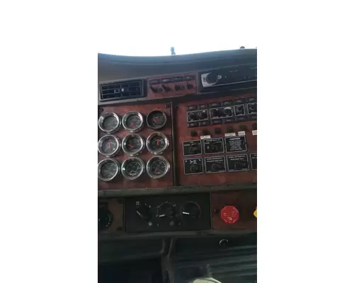 KENWORTH W900L Complete Vehicle