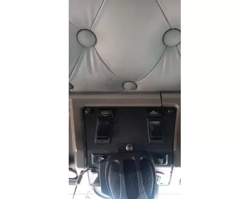 KENWORTH W900L Complete Vehicle