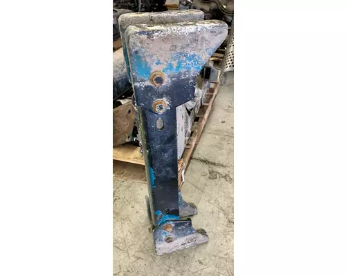 KENWORTH W900L Crossmember