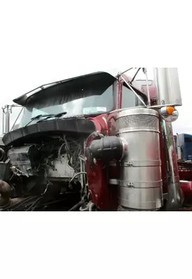 KENWORTH W900L DISMANTLED TRUCK