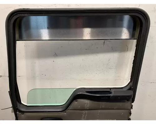 KENWORTH W900L Door Assembly, Front