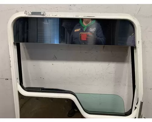 KENWORTH W900L Door Assembly, Front