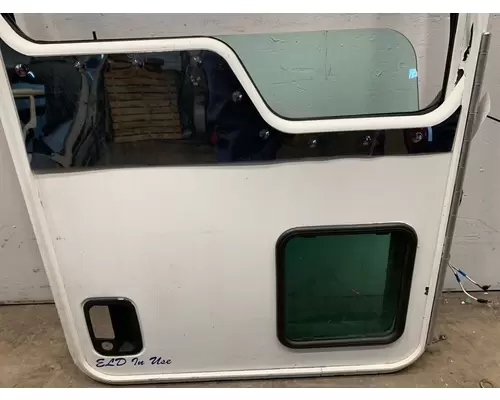 KENWORTH W900L Door Assembly, Front