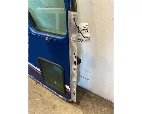 KENWORTH W900L Door Assembly, Front