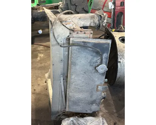 KENWORTH W900L Radiator