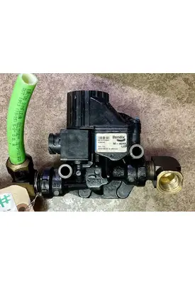 KENWORTH W900S AirBrake Relay Valve Assembly
