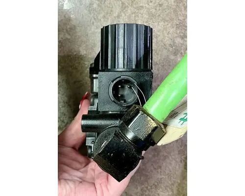 KENWORTH W900S AirBrake Relay Valve Assembly