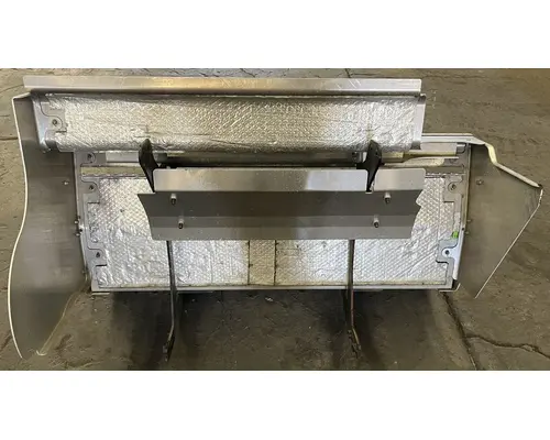 KENWORTH W900S DPF (Diesel Particulate Filter)