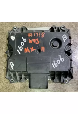 KENWORTH W900S ECM ( DPF, ACM, EGR Maintenance Reminder)