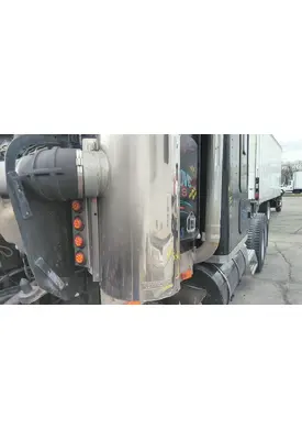 KENWORTH W900 AIR CLEANER