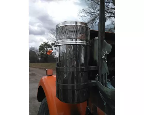 KENWORTH W900 AIR CLEANER