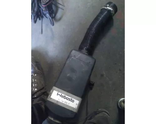 KENWORTH W900 AUXILLARY HEATER