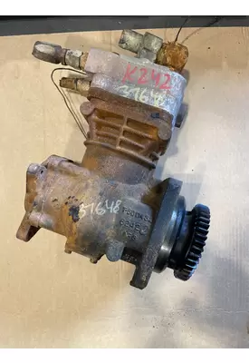 KENWORTH W900 Air Compressor