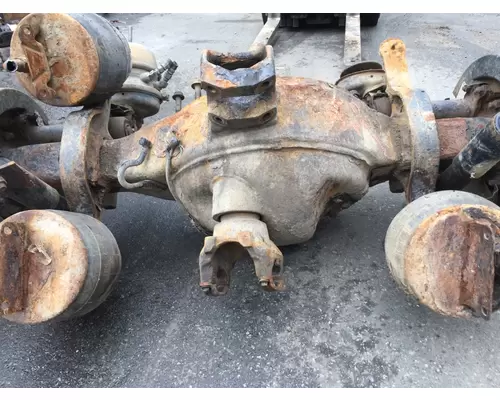 KENWORTH W900 Axle Assembly, Rear