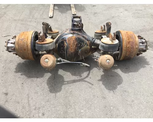 KENWORTH W900 Axle Assembly, Rear