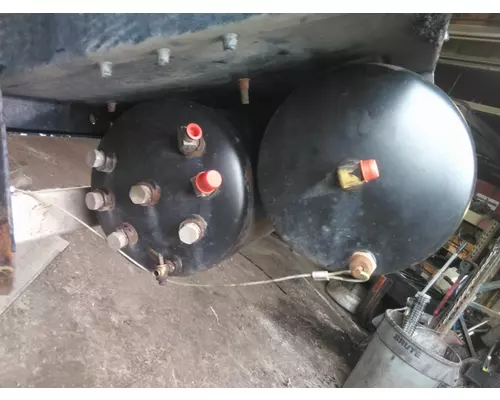 KENWORTH W900 BATTERY BOX