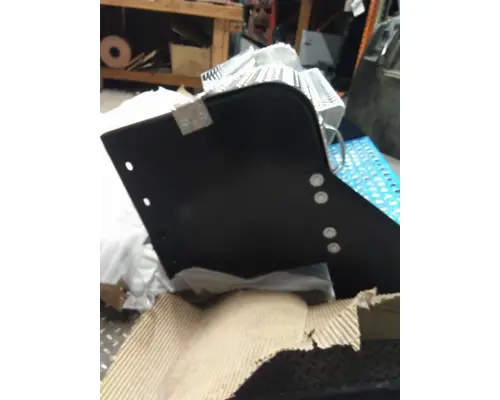 KENWORTH W900 BATTERY BOX
