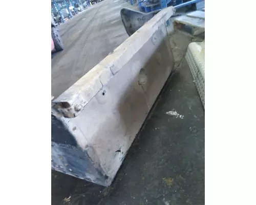 KENWORTH W900 BATTERY BOX