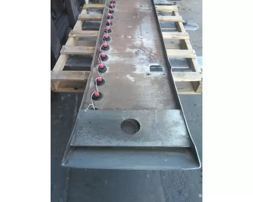 KENWORTH W900 BUMPER ASSEMBLY, FRONT