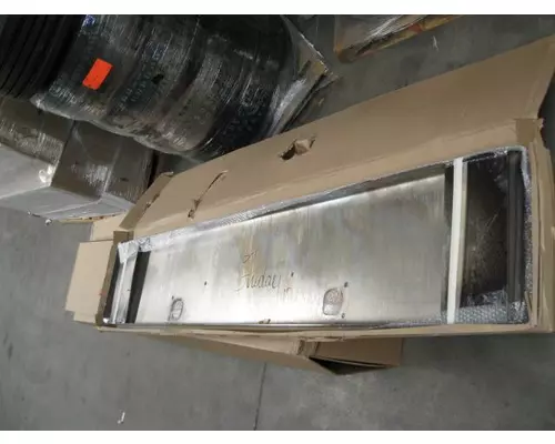 KENWORTH W900 BUMPER ASSEMBLY, FRONT