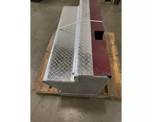 KENWORTH W900 Battery Box