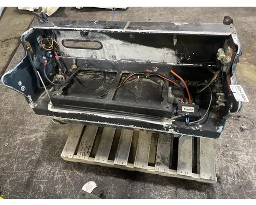 KENWORTH W900 Battery Box