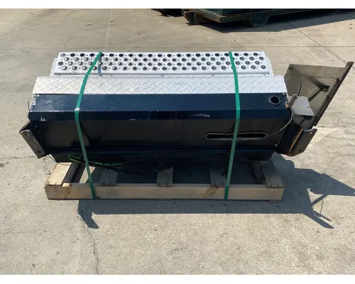 KENWORTH W900 Battery Box