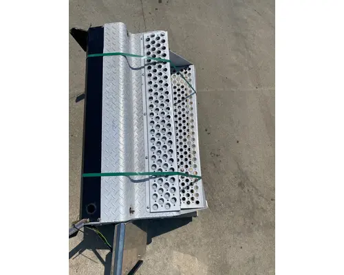 KENWORTH W900 Battery Box