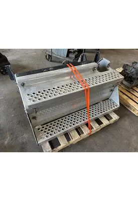 KENWORTH W900 Battery Box
