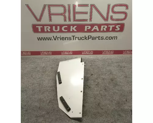 KENWORTH W900 Body Parts, Misc.