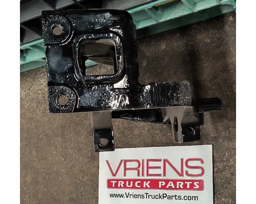KENWORTH W900 Brackets, Misc.