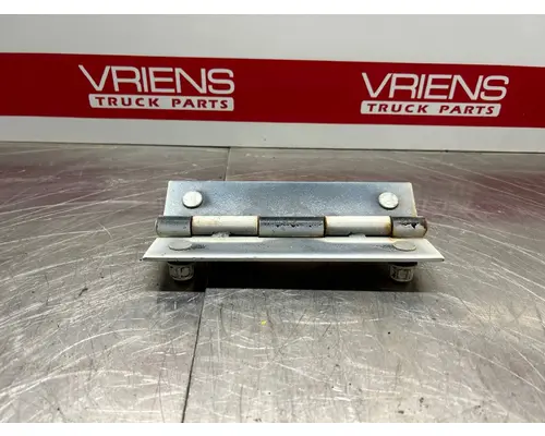 KENWORTH W900 Brackets, Misc.